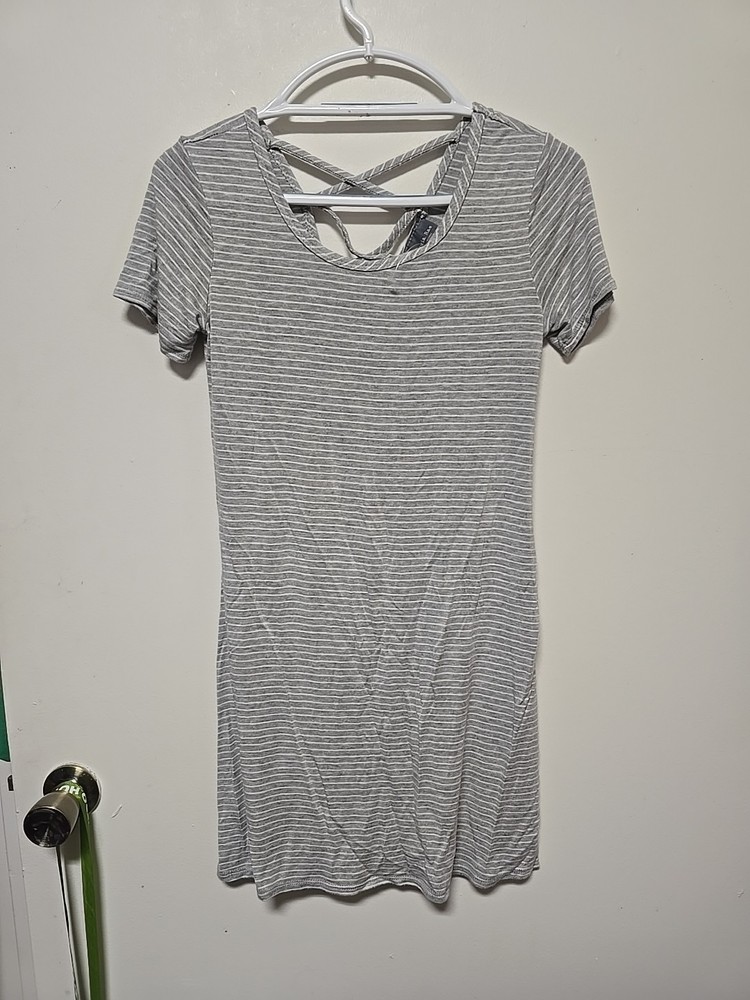 Olivia Rae T-Shirt Dress GRAY Criss Cross Back Medium Soft Rayon Summer