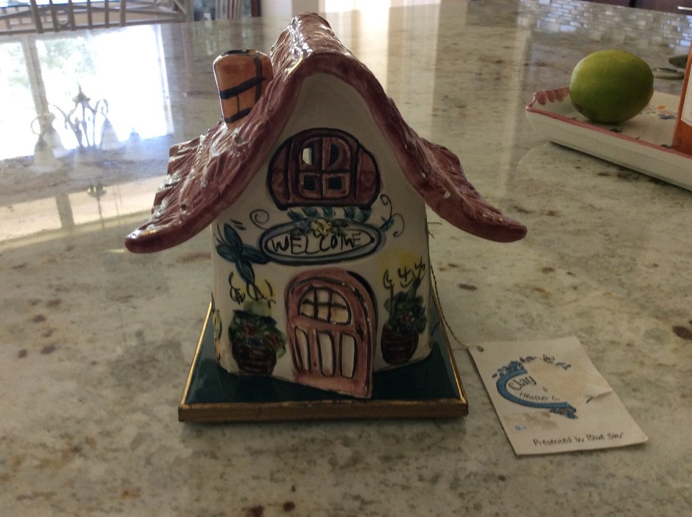 Vtg Heather Goldminc Blue Sky Clayworks “Welcome” House Candle Tealight Cottage