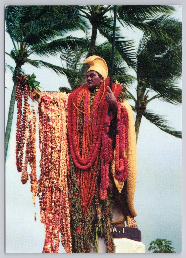 Postcard King Kamehameha the Great statue  Kohala on the Big Island Hawaii