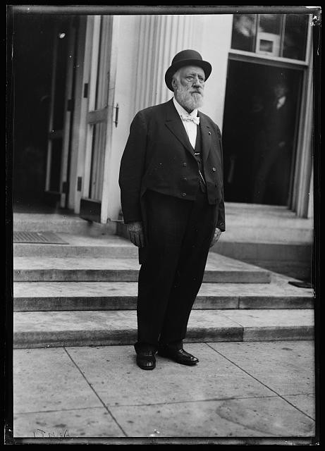 Photo:Washington DC White House Man in Bowler Hat 1921 1923 Portrait