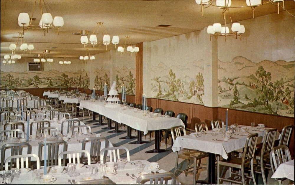 Moser's Restaurant York Pennsylvania ~ vintage postcard 1950s