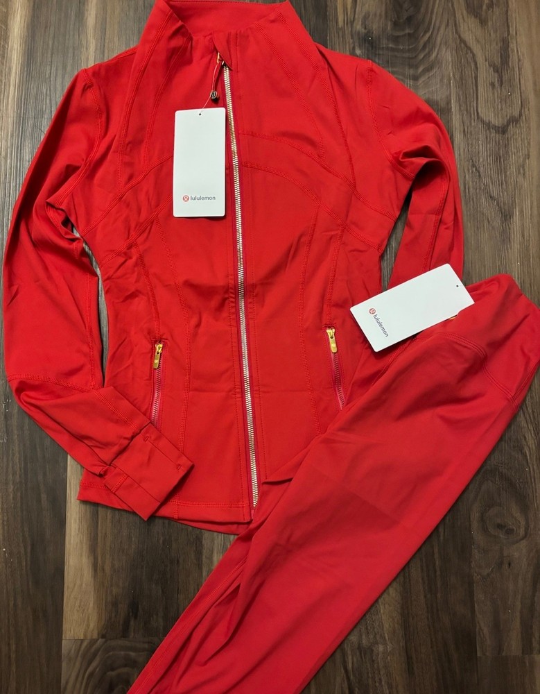 Lulu  red define jacket + nulu full zip women’s nylon blend size 4