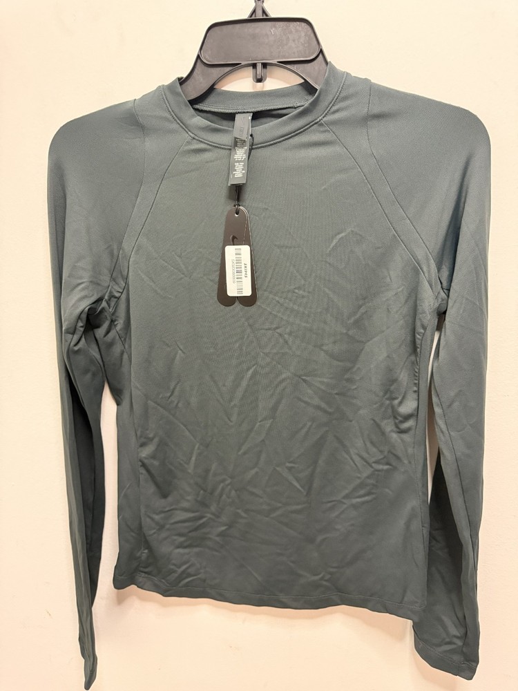 NWT - NikeSKIMS Airy Women's Long-Sleeve Crew-Neck Top TP-LST-2752