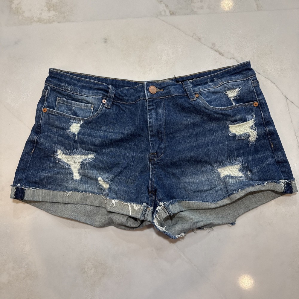 Blank NYC Women Denim Shorts The Fulton Distressed Blue Size 31