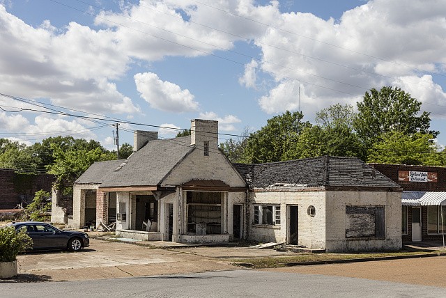 Photo:Marks Mississippi 2010s Street Scene Building Storefronts