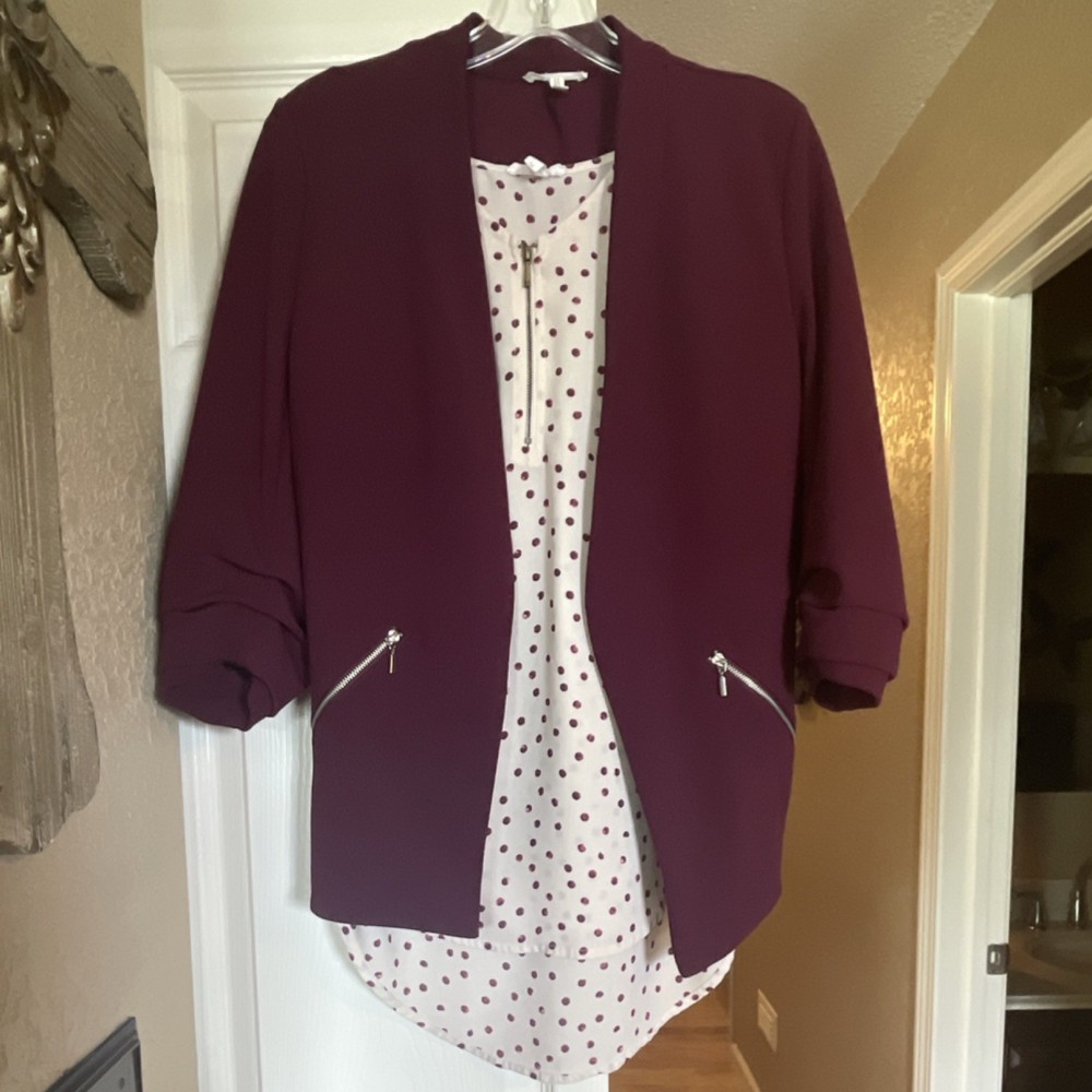 Maurices Polka Dot Blouse & Burgundy Zip Jacket polka dot 3/4 Sleeve Size M