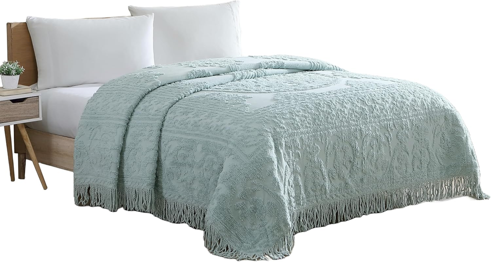 Medallion Chenille Bedspread, King, Blue
