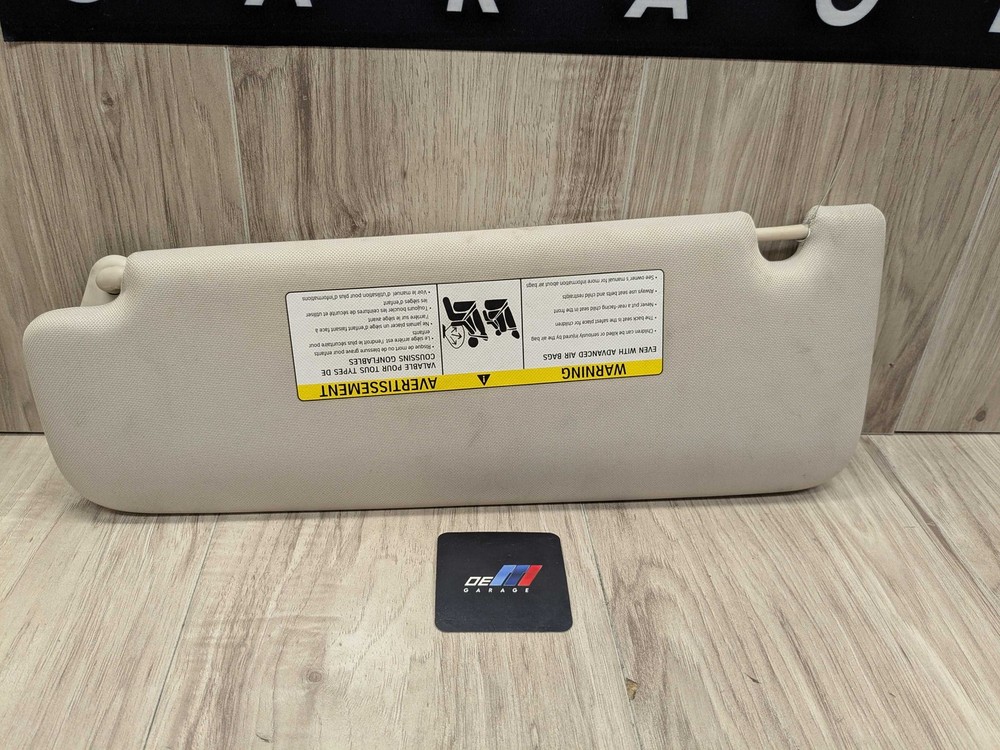 16-22 OEM BMW G11 G12 740 750 M760 B7 Right Passenger Interior Sun Visor Beige