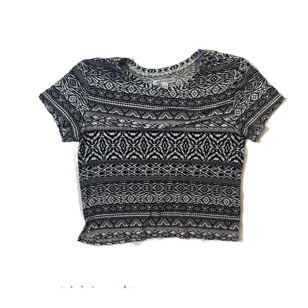 American Eagle Aztec tribal print  crop knit top  women’s Small Y2K retro