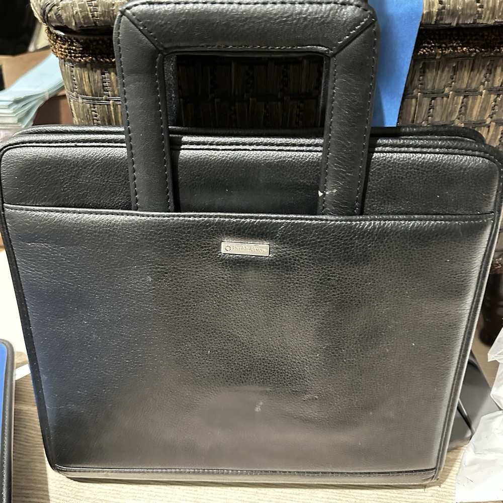 Franklin Covey Black Leather Zipper 3 Ring Binder Briefcase Retractable Handle