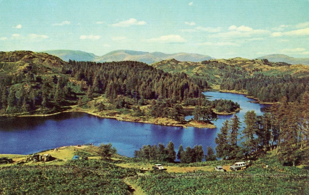 Tarn Hows, Lakes District, Hawkshead, Cumbria, England, UNP, VG --POSTCARD