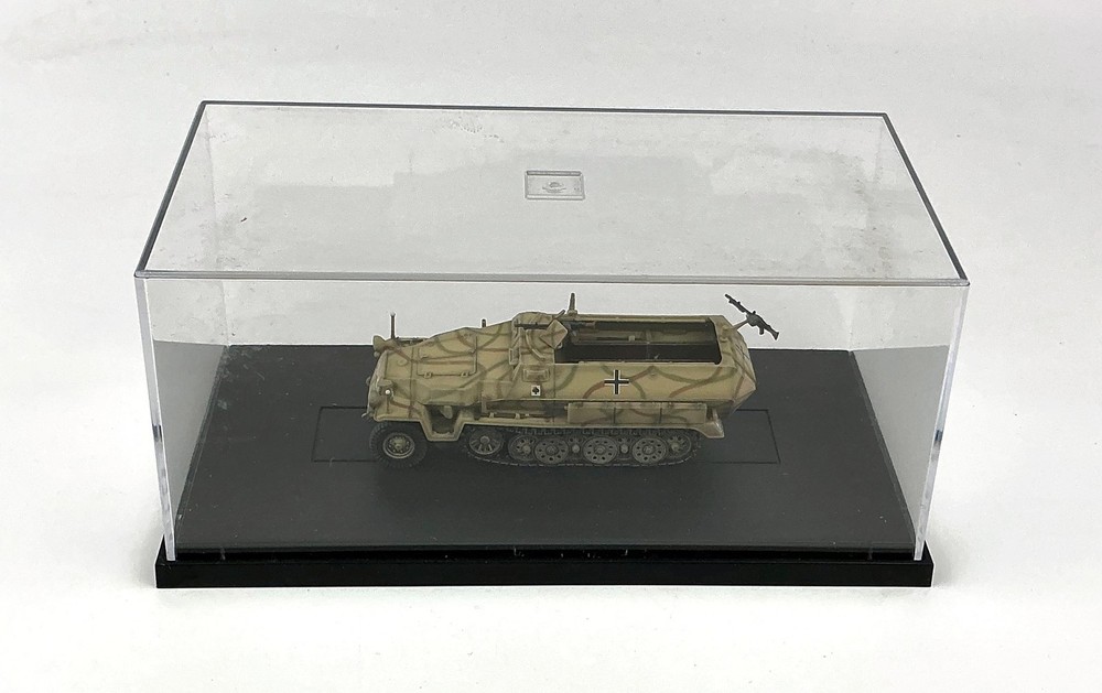 Dragon Armor 60139 Sd.Kfz. 251 Ausf. C 1/72 Scale Diecast Model