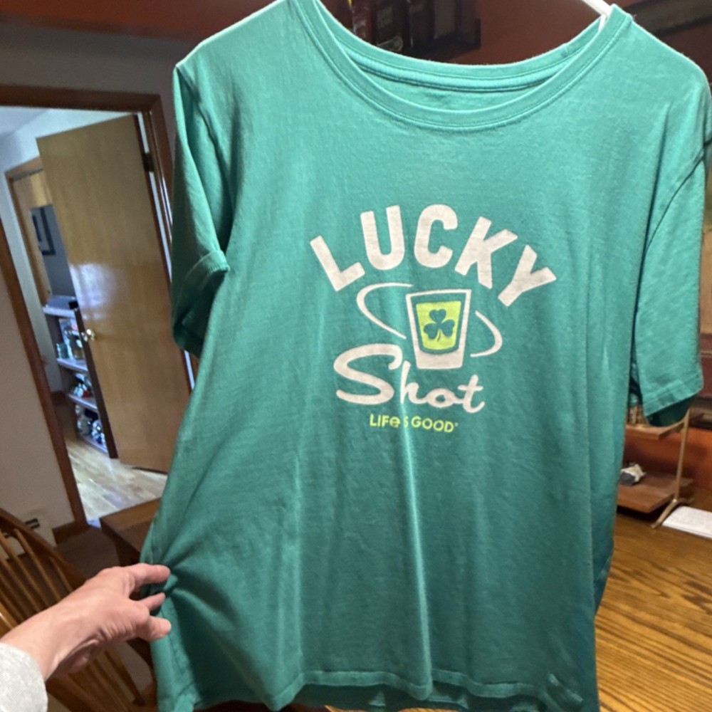 Life is Good Lucky Shot Green Graphic Cotton T-Shirt XL Short Sleeve Crew Neck