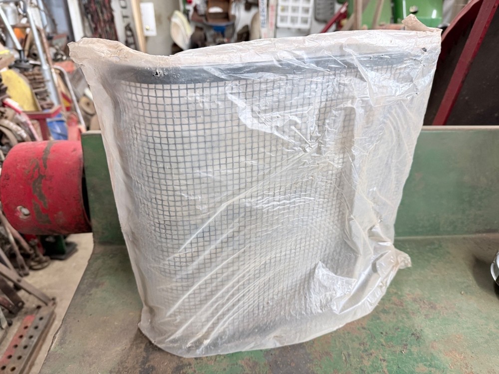 Front Grille Screen fits International Tractor | Mesh | Farmall Cub IHS073