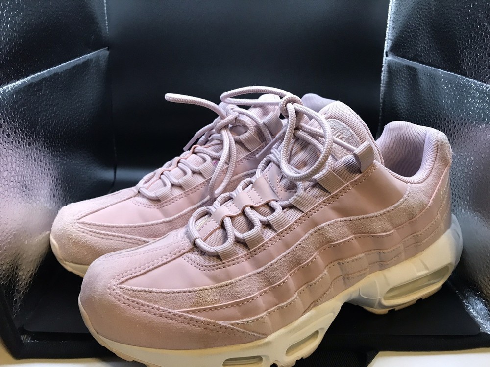Nike Air Max 95 Premium Barely Rose Sz 8