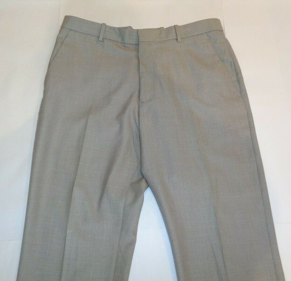 Perry Ellis Size 32W 30L TRAVEL LUXE Tan New Mens Flat Front Dress Pants