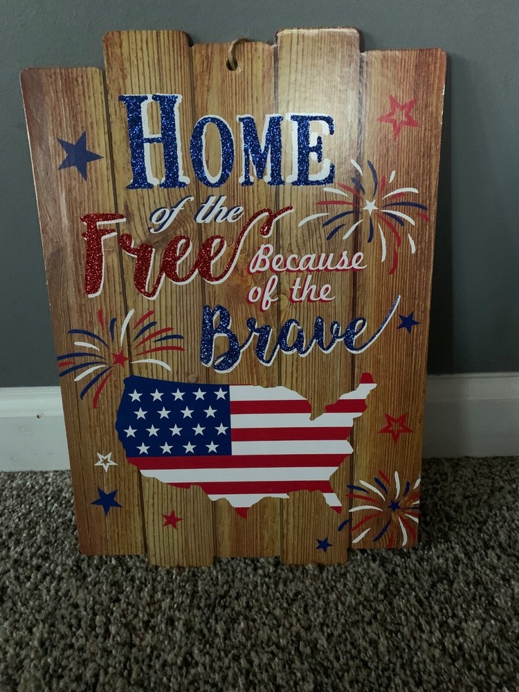 Faux-Wooden Wall Art Quote Fourth of July Sign Hanging Decor Gallery