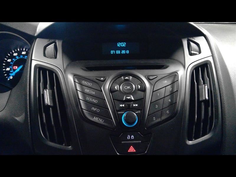 Audio Equipment Radio Control Panel ID DM5T-18K811-AA Fits 13-14 FOCUS 1971093