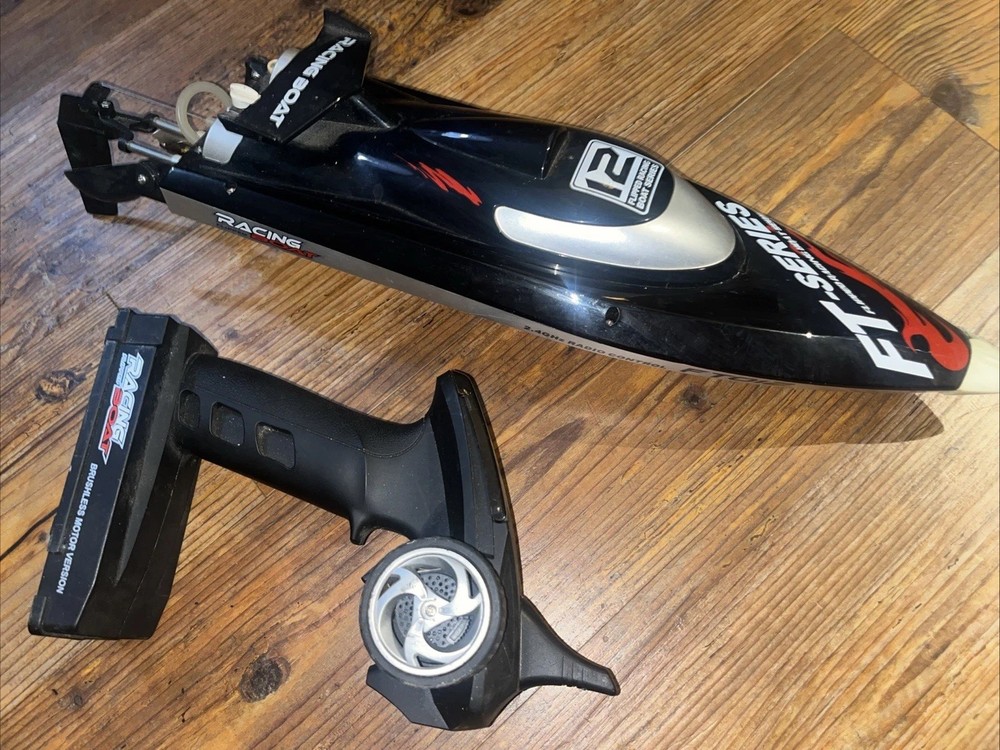 Racing Flipped Boat FT012 2.4GHz Radio Control with Remote **READ