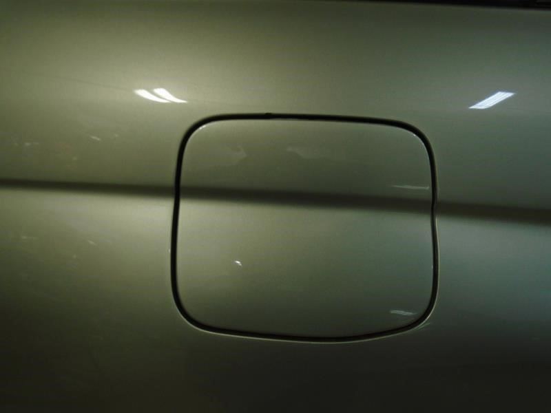 FORESTER  2004 Fuel Filler Door 1723774