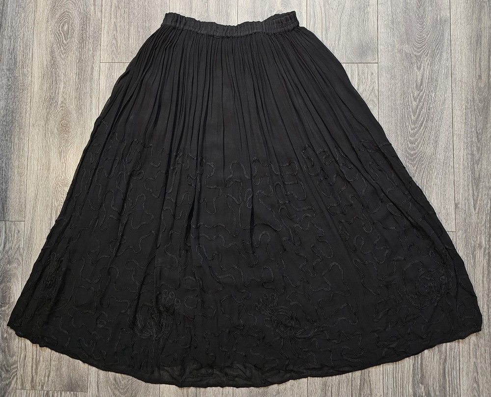 Vintage Lined Rayon Pleated Midi Skirt Black Embroidered Floral Women's One Size