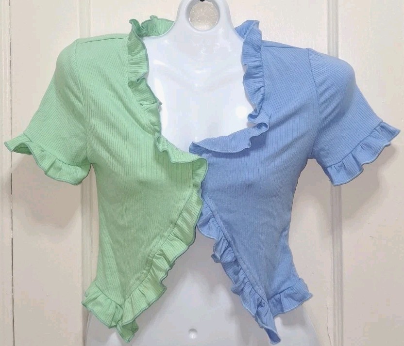 Shein Ribbed Colorblock Ruffle Top Blue Green Pearl Button Size Small