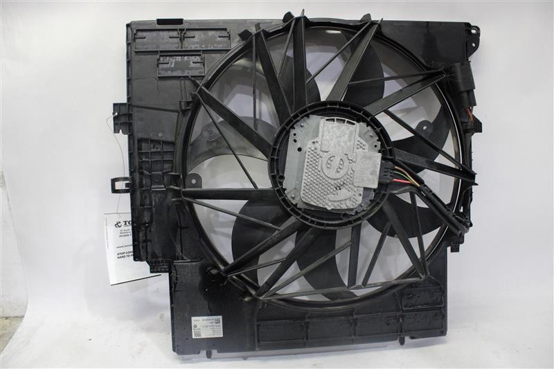 Used Engine Cooling Fan Motor fits: 2014  Bmw x3 Fan Assembly radiator 400 wa