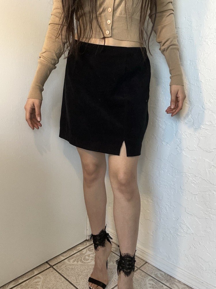 Black Faux Suede Mini Skirt Slit Size Medium Y2K