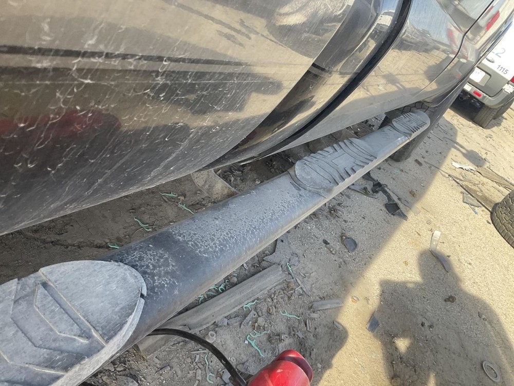 2009 Ford F350SD Durable Running Board Part 4677411