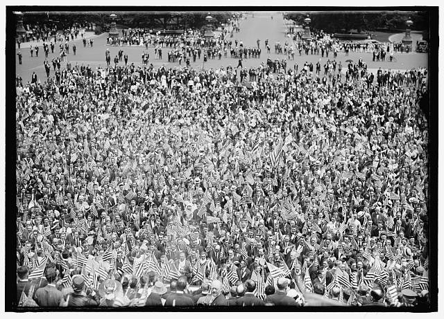 Photo:Washington DC U.S. Capitol Wets Demonstration Crowd 1919