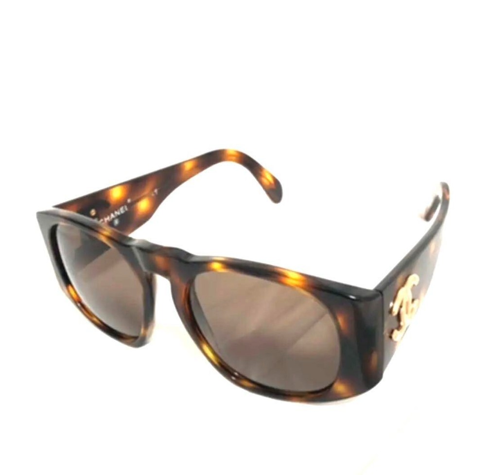 CHANEL Brown Sunglasses with Coco Logo and Gold Hardware 01451 91235