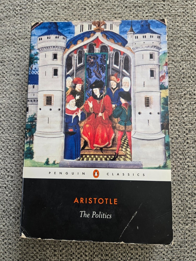 The Politics (Penguin Classics) - Paperback By Aristotle -