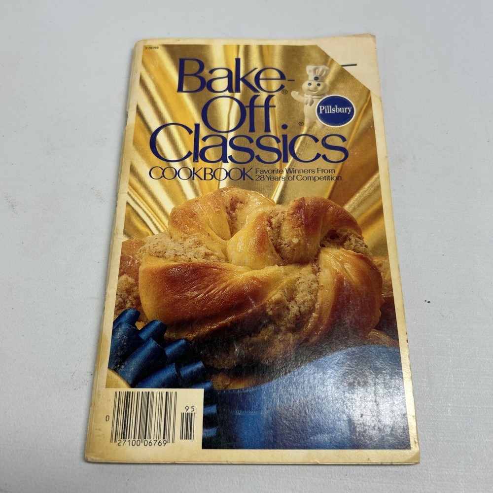 Pillsbury Bake-Off Classics Cookbook Favorite Winners from 28 Years (1979)