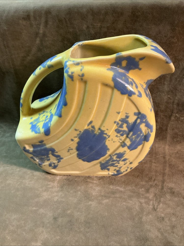 1940s Art Deco Alamo pottery San Antonio yellow blue spatter sponge pitcher