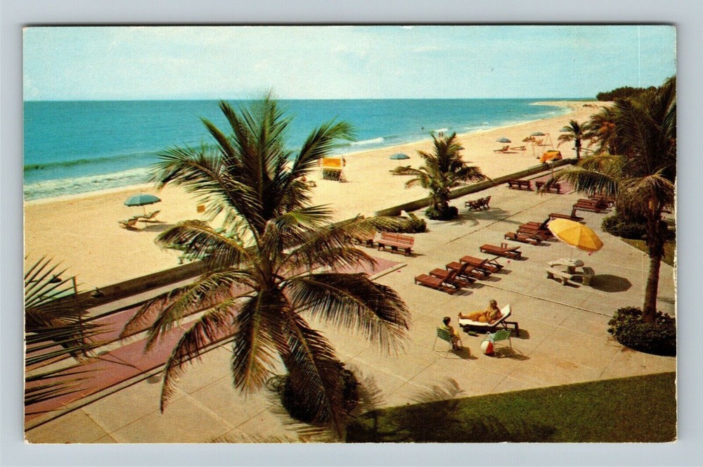 Treasure Island FL-Florida White Sand Beach, Thunderbird Motel, Vintage Postcard