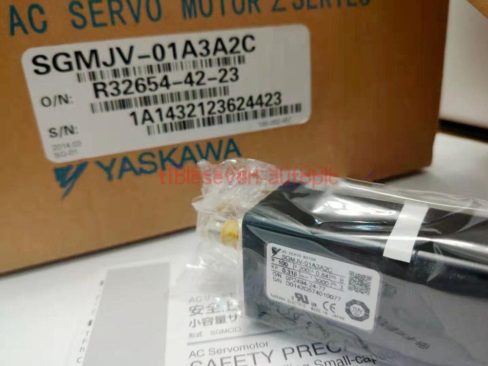 NEW ONE Yaskawa AC Servo Motor SGMJV-01A3A2C