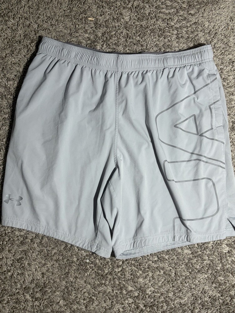 Under Armour Shorts Mens XL Gray Athletic Gym Running HeatGear Logo