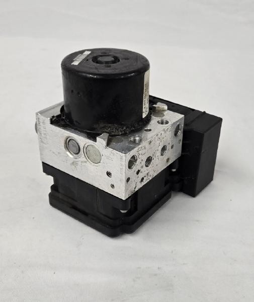 2009-2010 MERCEDES C250 C300 C350 ABS Anti-Lock Brake Pump Module Assembly