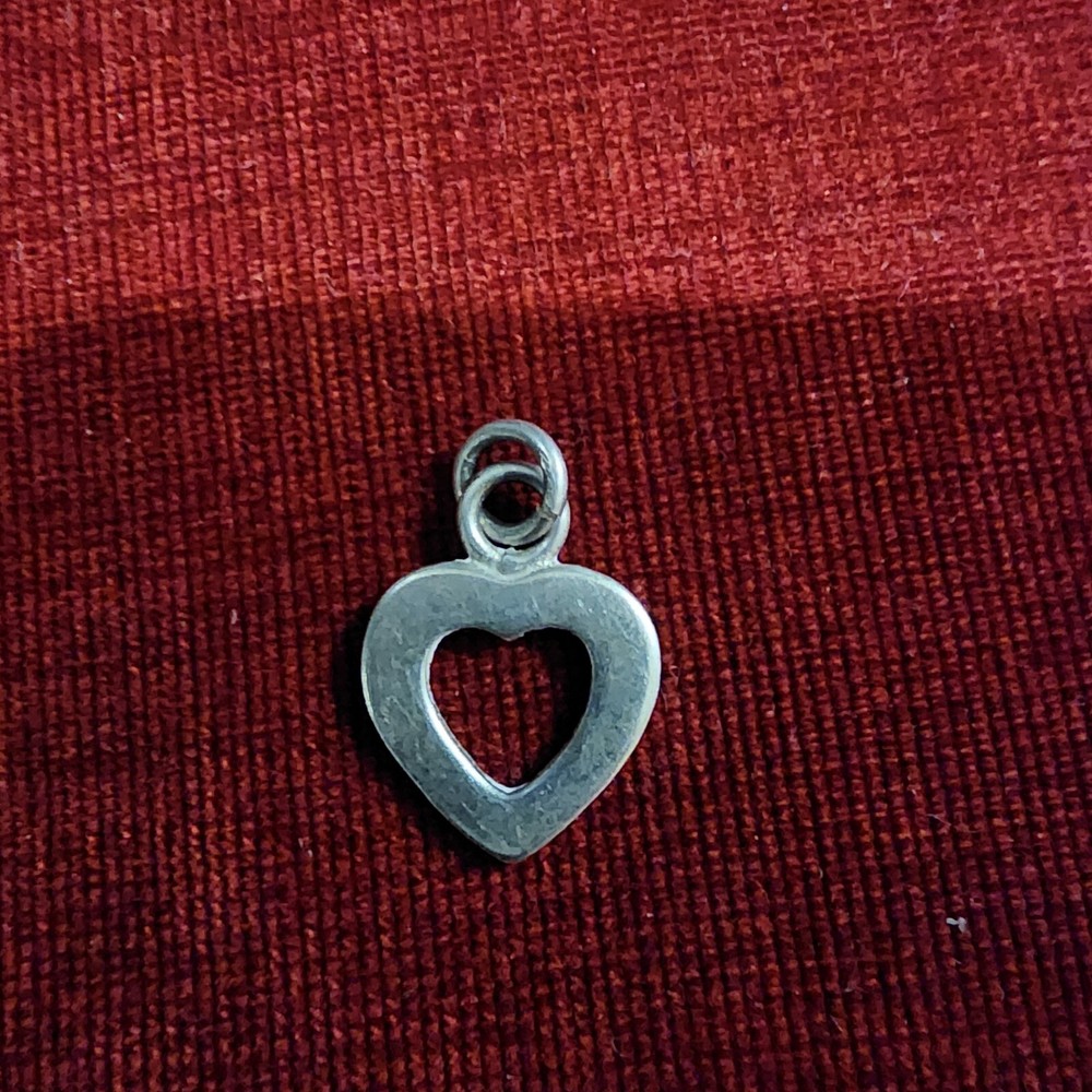 Vintage 925 Sterling Silver Heart Pendant Charm And Silver Connector