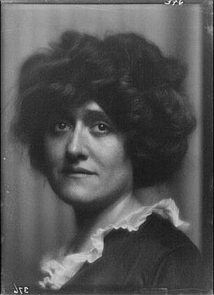 Photo:McGovern, Newton, Mrs., portrait photograph