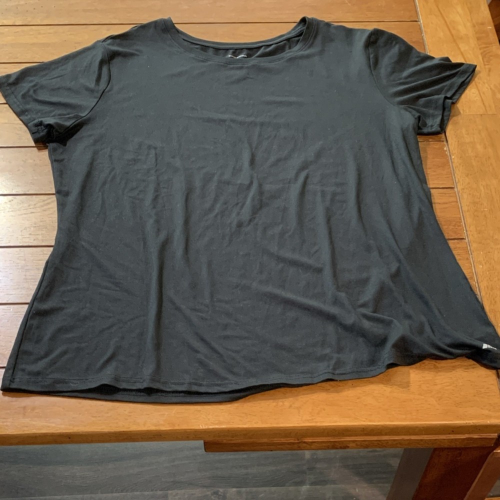 Amazon Essentials Black Short Sleeve Crew Neck T-Shirt Women's XL