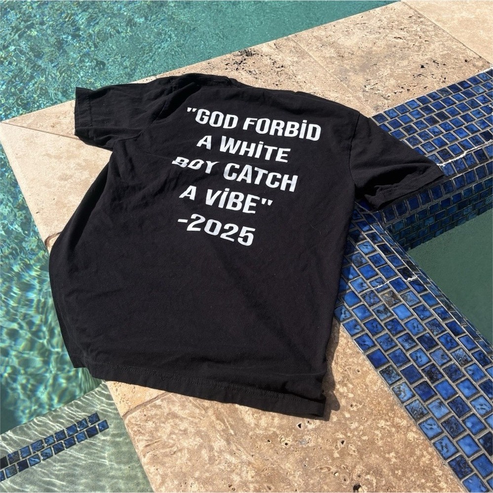 Black Graphic Print Crew Neck T-Shirt Short Sleeve Unisex Adults Size S