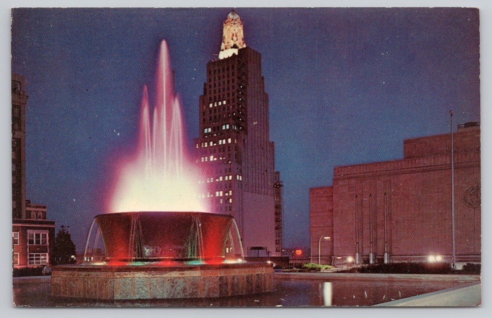 Kansas City Missouri, Auditorium Plaza Park Fountain at Night, Vintage Postcard