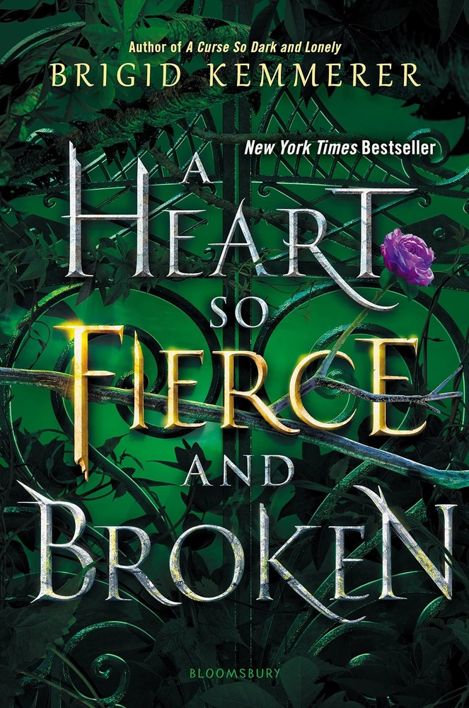 A Heart So Fierce and Broken (The Cursebreaker Series) by Kemmerer