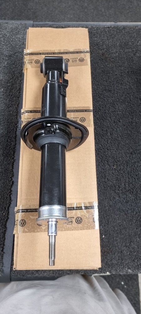 1 X GENUINE ORIGINAL AUDI C5 RS6 02-05 REAR LEFT 4B3513031P OE