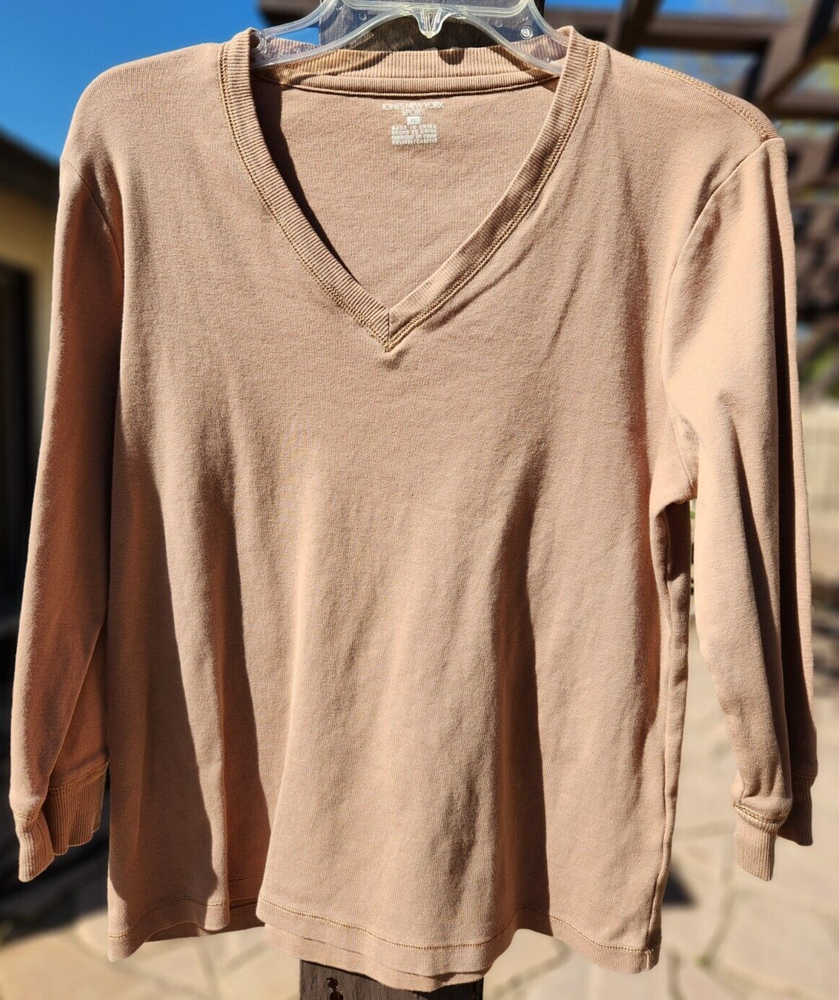 Jones New York 100% Cotton V-Neck 3/4 Sleeve Tee in Beige or Cafe au Lait Size XL
