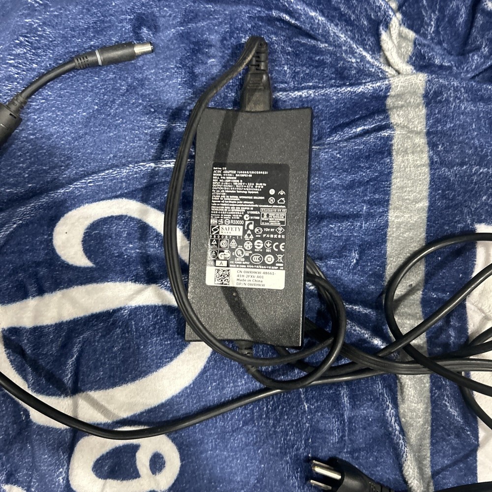 Dell 130w PA-4E OEM LA130PM121 DA130PE1-00 Genuine Laptop AC adapter Charger