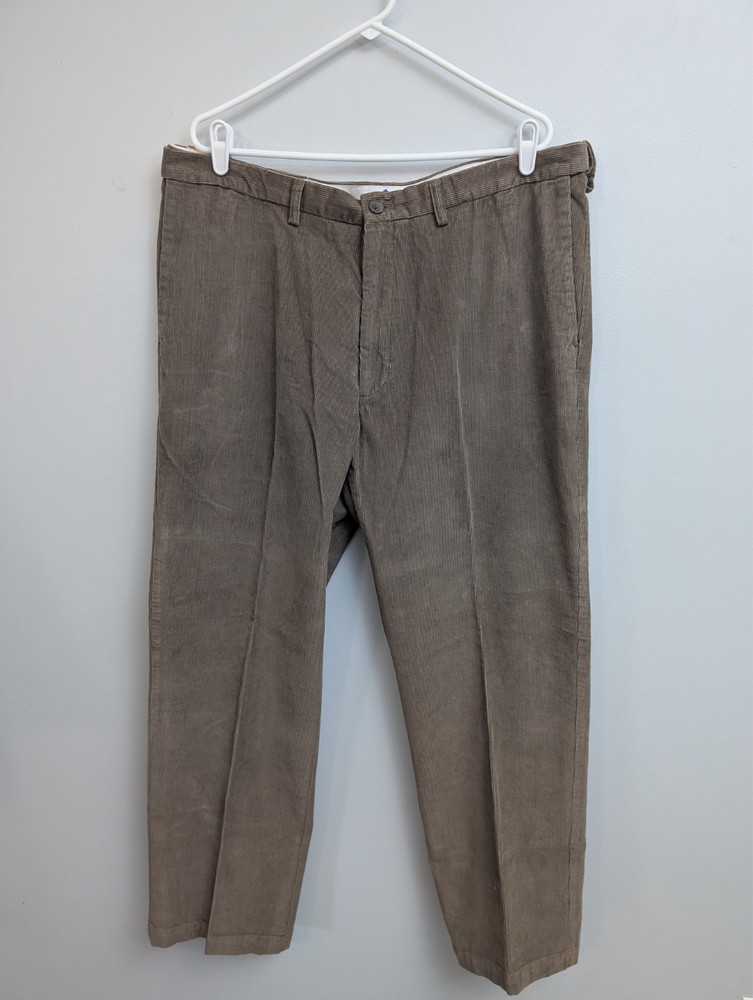 D6 NWT Haggar Mens Corduroy Trousers 42x30   Machine Washable & Easy Car