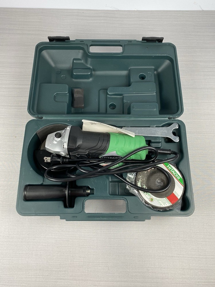 Hitachi G 12SR3 4-1/2 Inch 90 Degree Angle Grinder with Case and Accessories