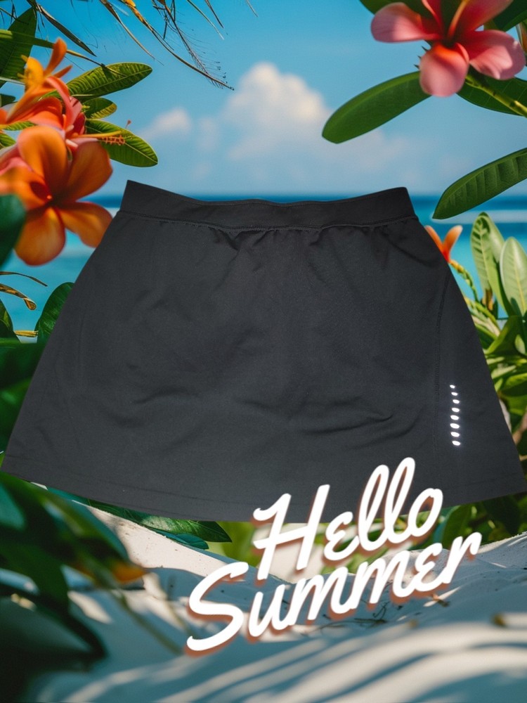 Crivit Sport  Women's Skirt Size ( M ) Black
